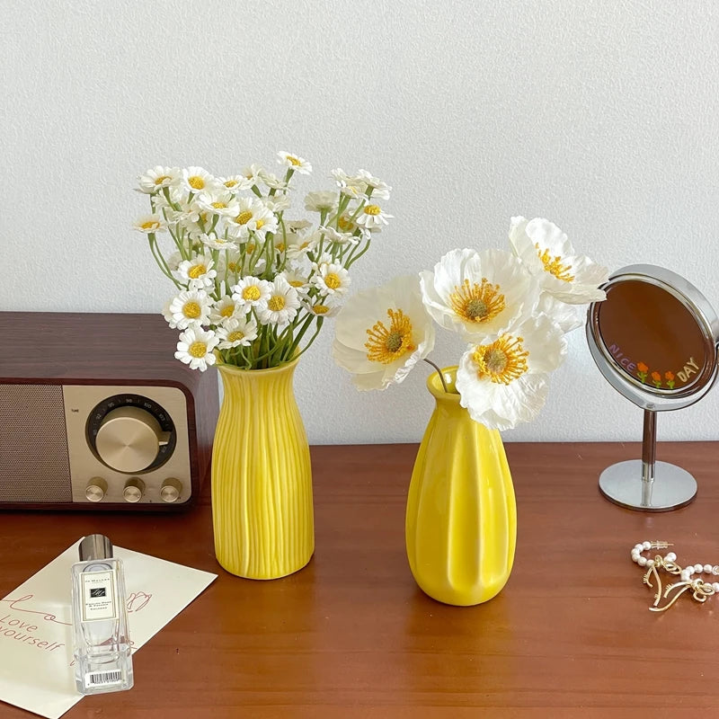 New Classical Ceramic Bud Vase