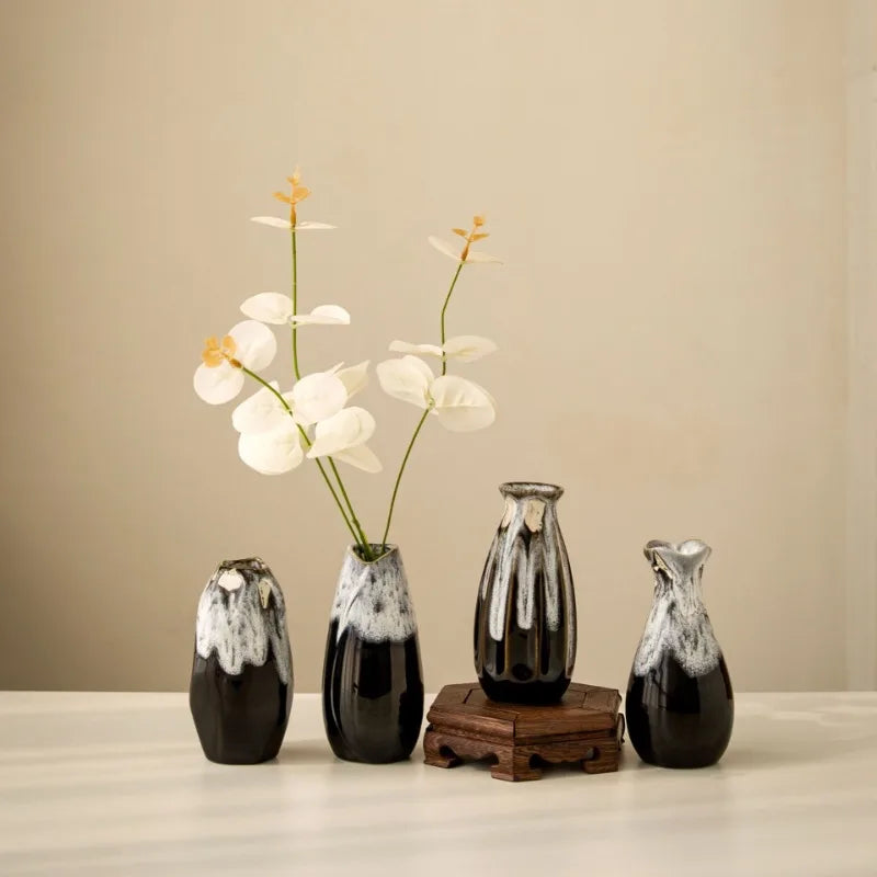 Modern Minimalist Ceramic Decorative Vase